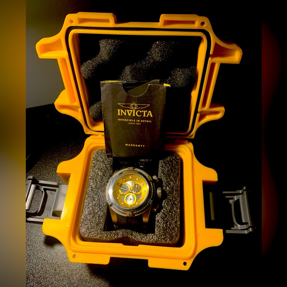 Invicta Bolt